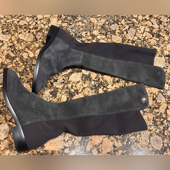 STUART WEITZMAN
Suede Knee Boots - Picture 6 of 11